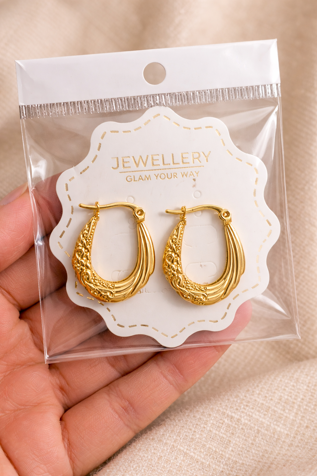Aurelle Loop Hoops