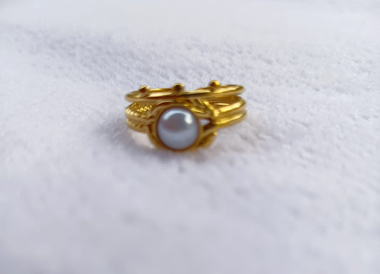 Ala Pearl Ring