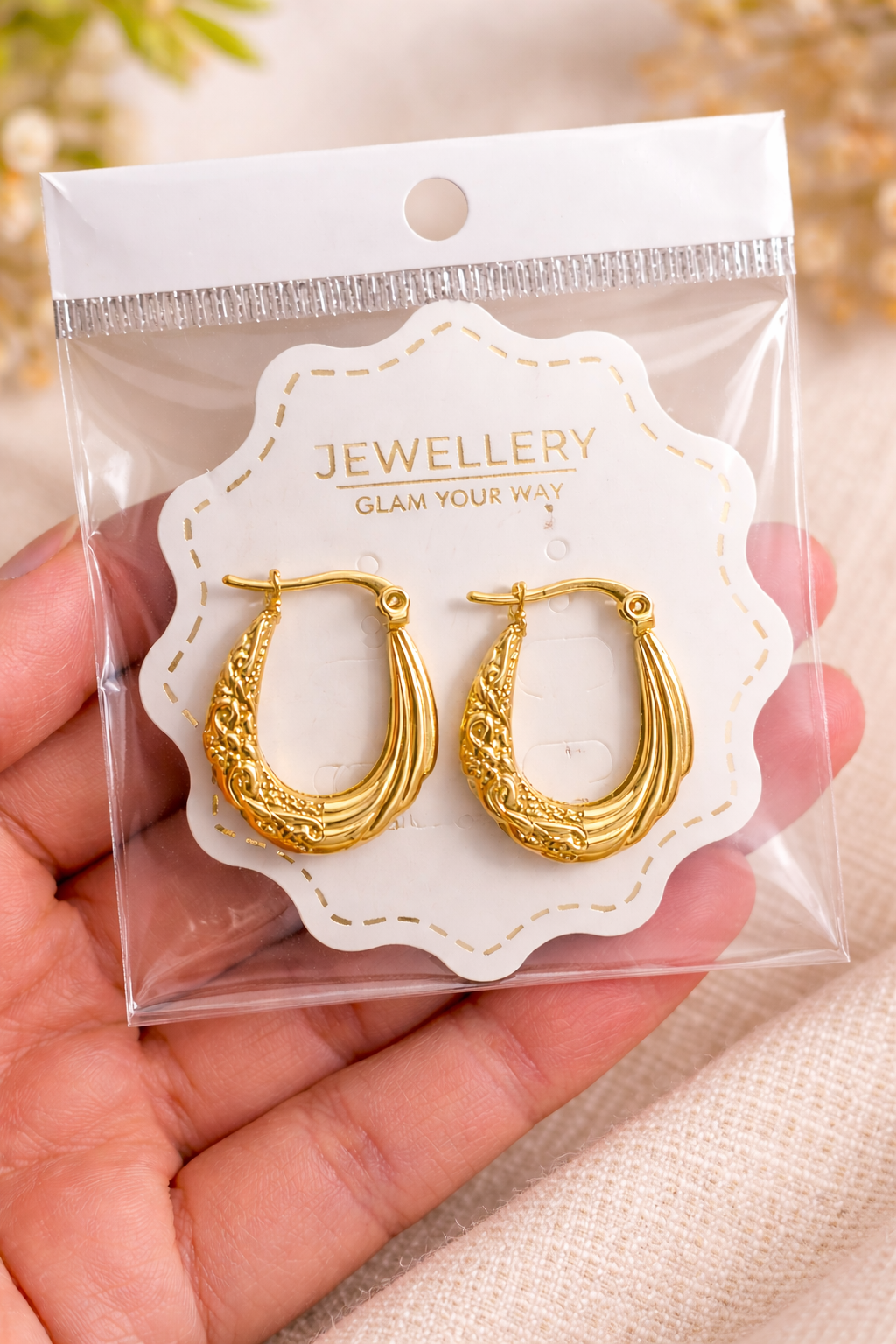 Aurelle Loop Hoops