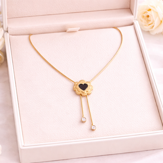 Elara Noir Bloom Necklace