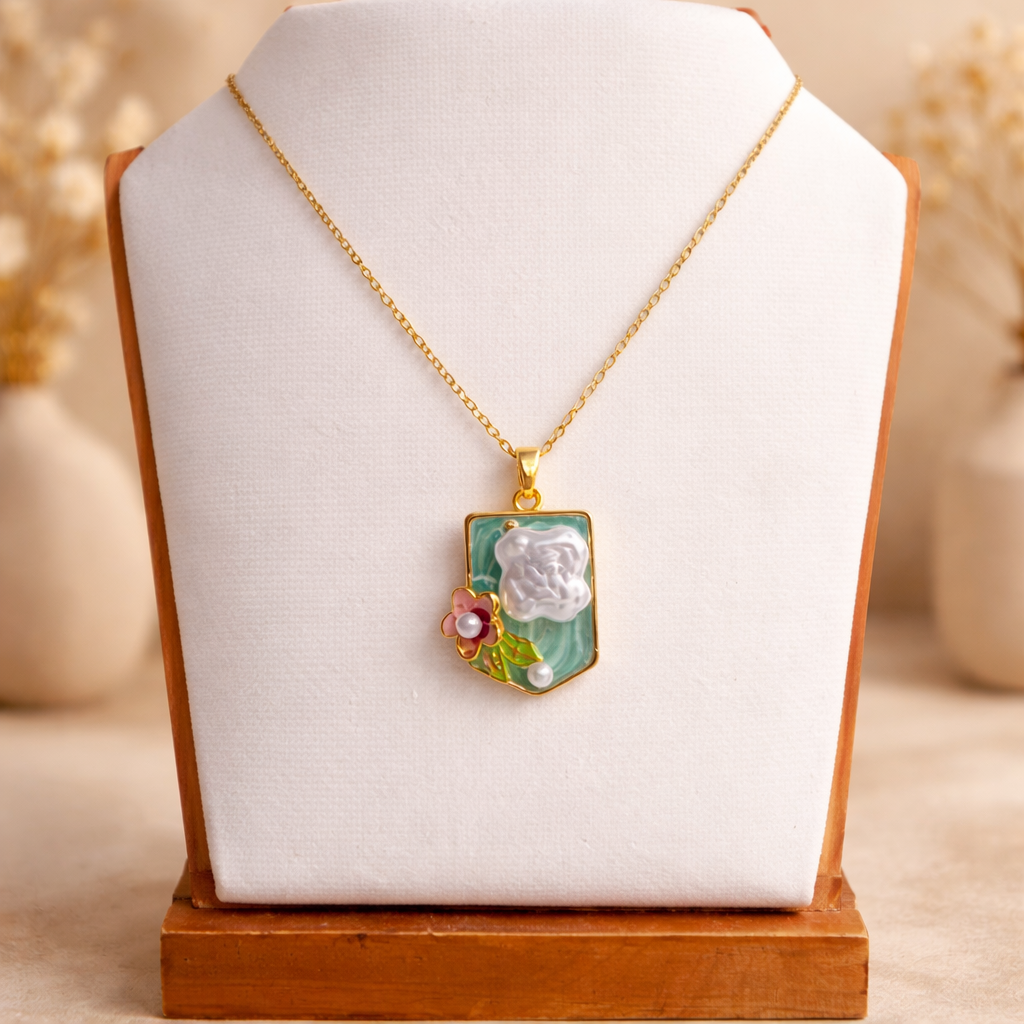 Calyra Aqua Form Pendant