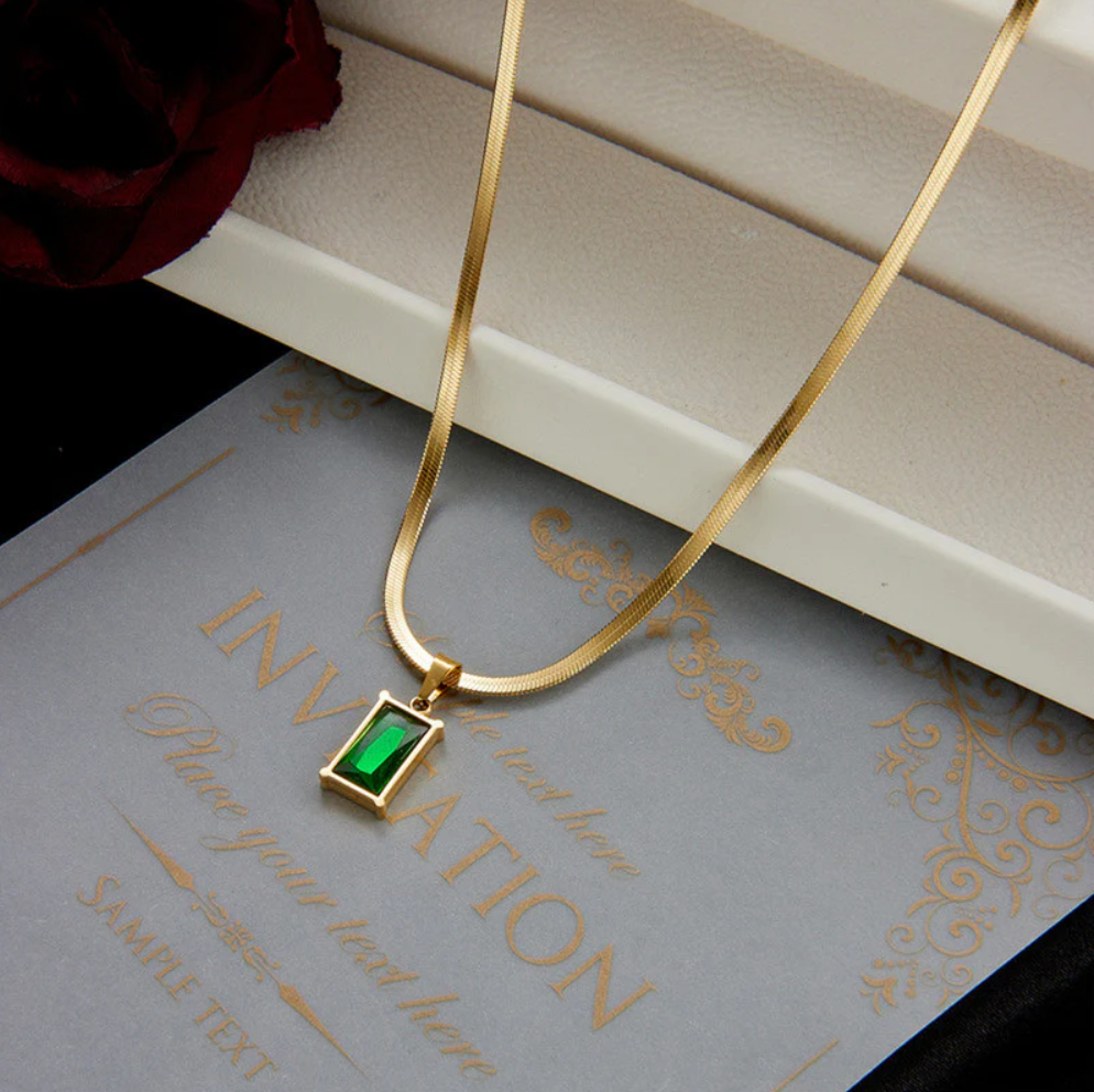 Emerald Radiance Necklace