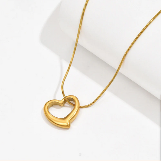 Amora Heart Necklace