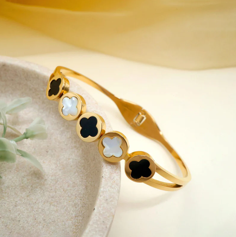 Harmony Clover Bracelet
