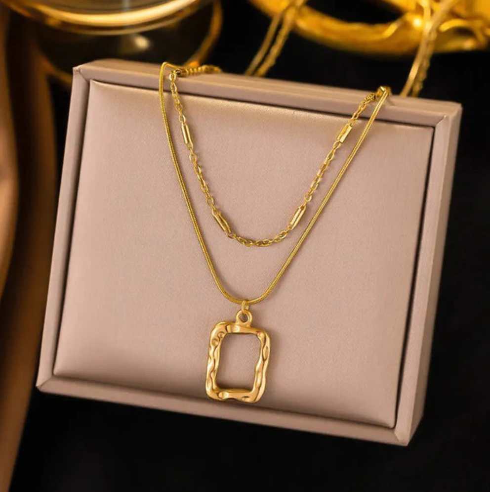 Orvelle D’Or – Dual Frame Cascade Necklace