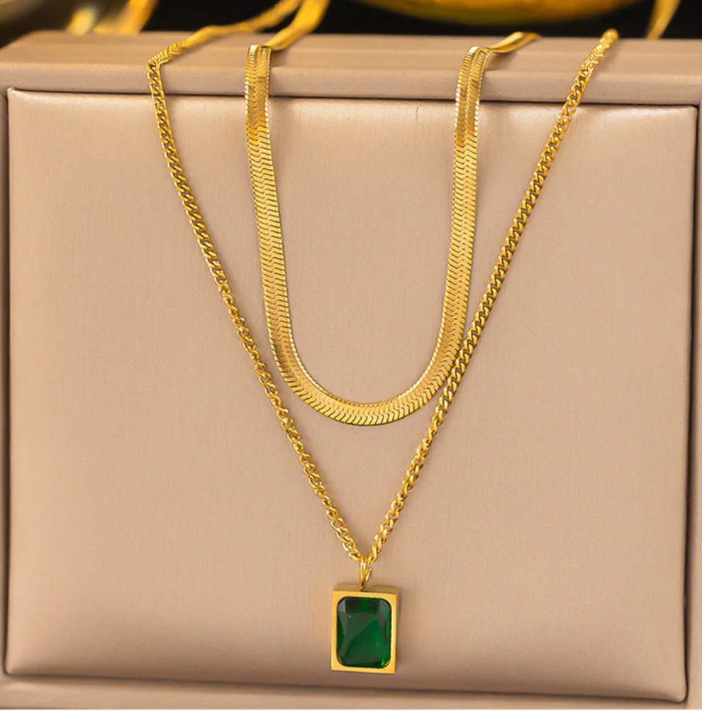 Aurelia Royale – Green Gem Layered Necklace