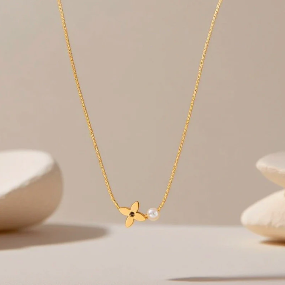 Fleuréa Pearl Bloom Necklace