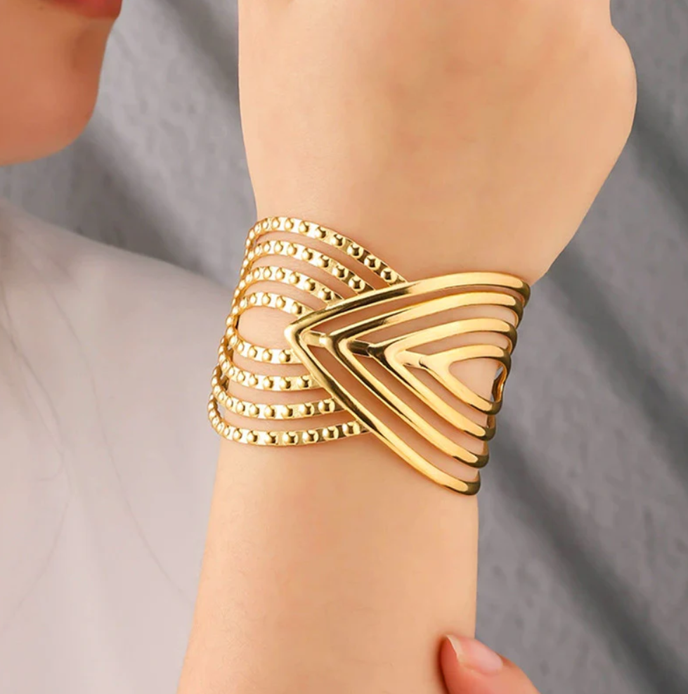 Aurelle Wave Luxe Cuff