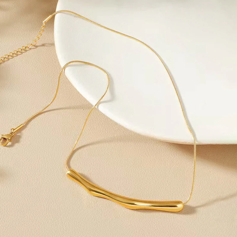 Zyrelle Fluid Necklace