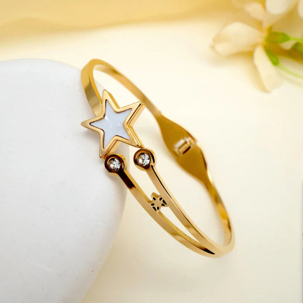 Star Openable Bracelet