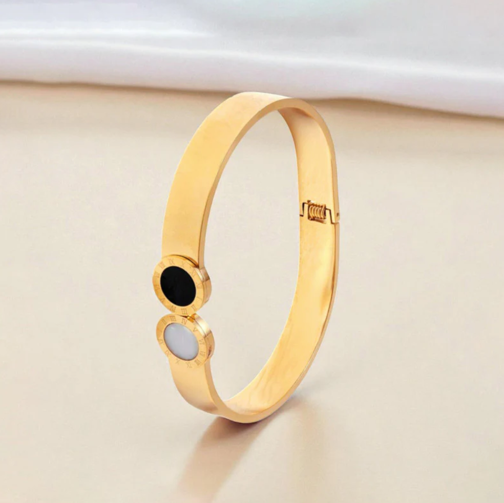 Roman Numerals Geometric Bracelet