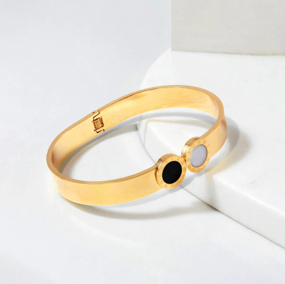 Roman Numerals Geometric Bracelet