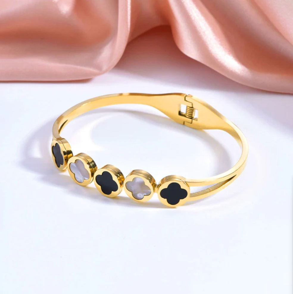 Harmony Clover Bracelet