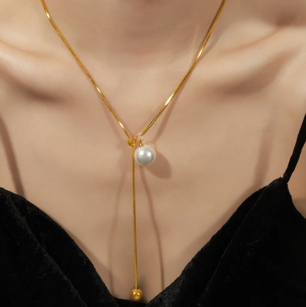 Seraya Pearl Flow Necklace