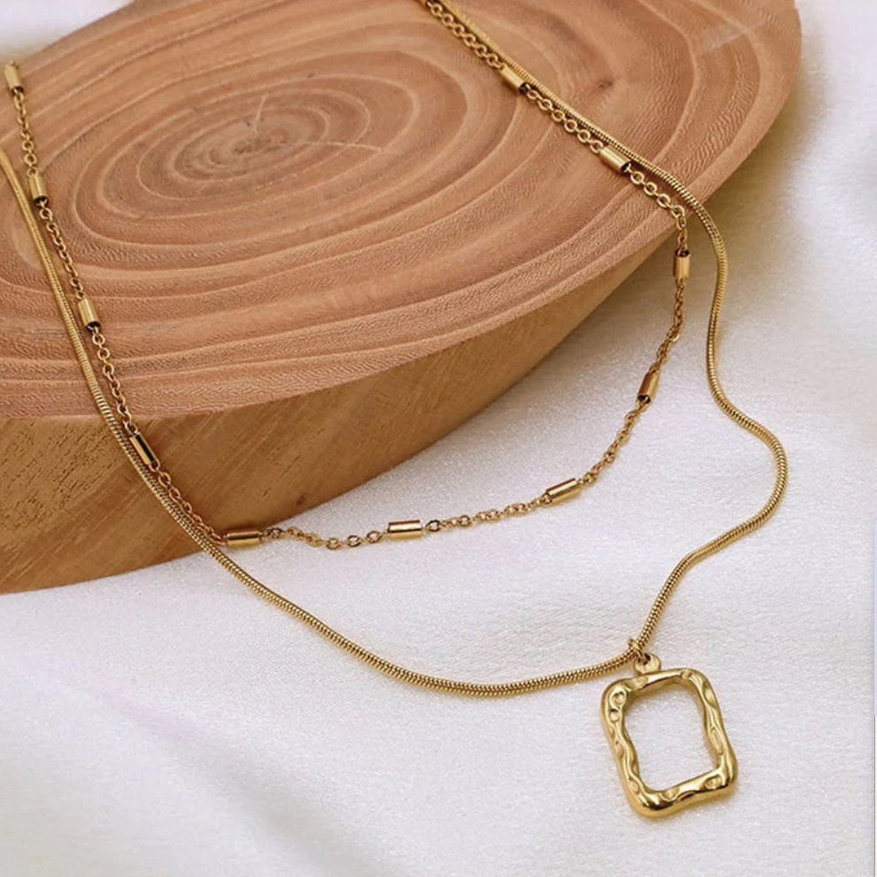 Orvelle D’Or – Dual Frame Cascade Necklace