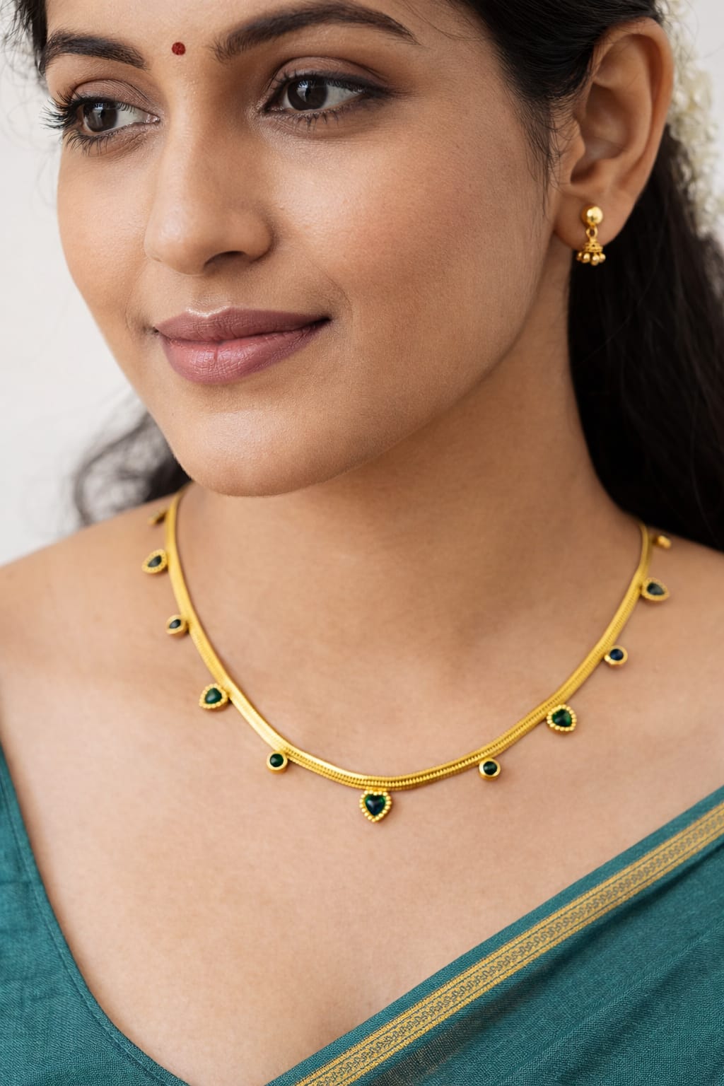 Noirvelle Charm Necklace