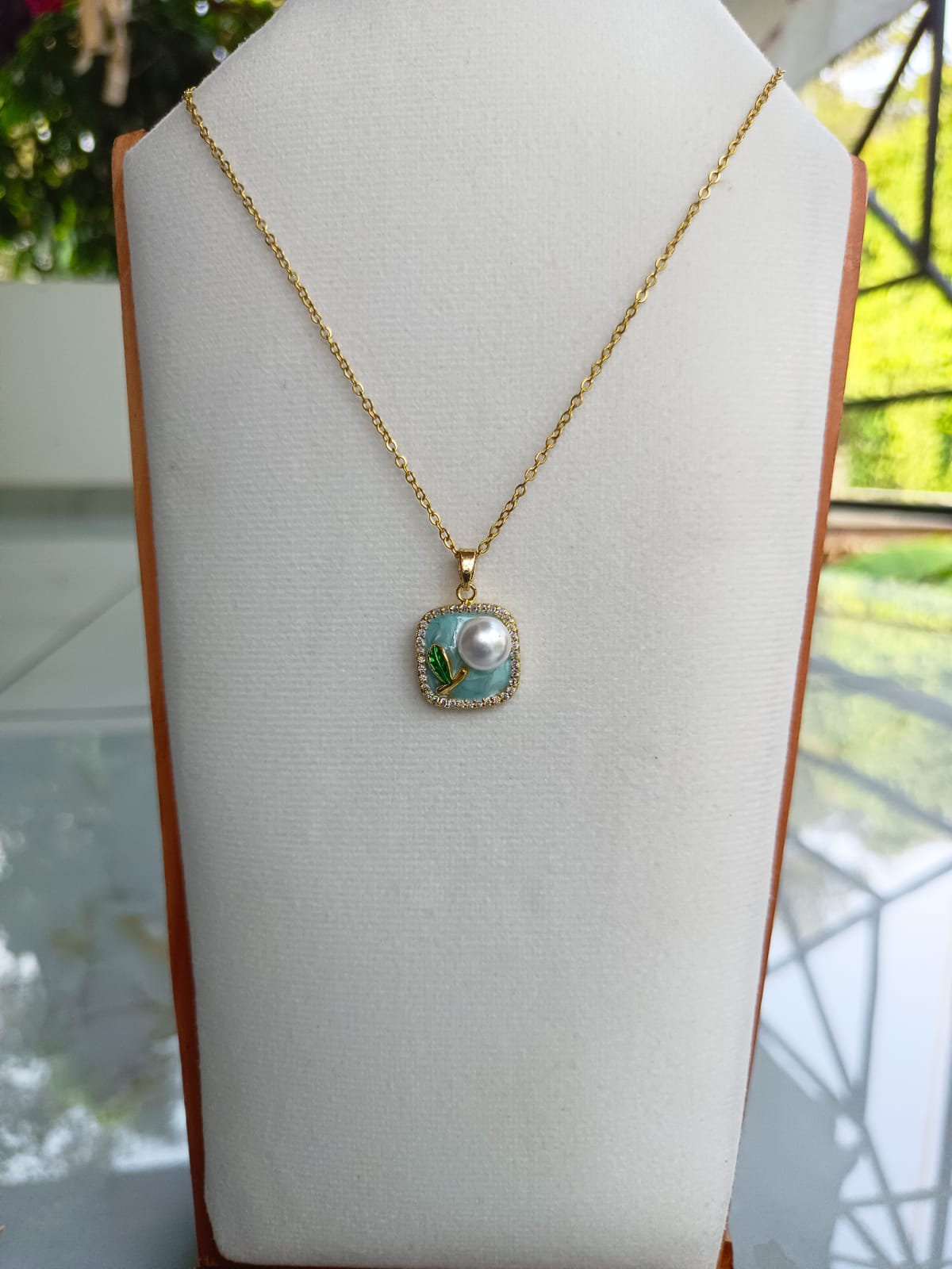 Lioren Pearl Tide Necklace